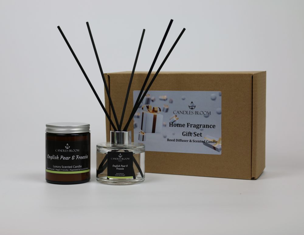 English Pear & Freesia Gift Set
