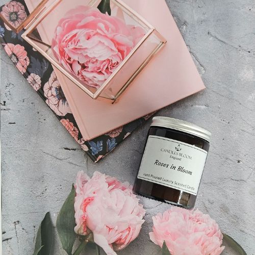Roses in Bloom Scented Candle
