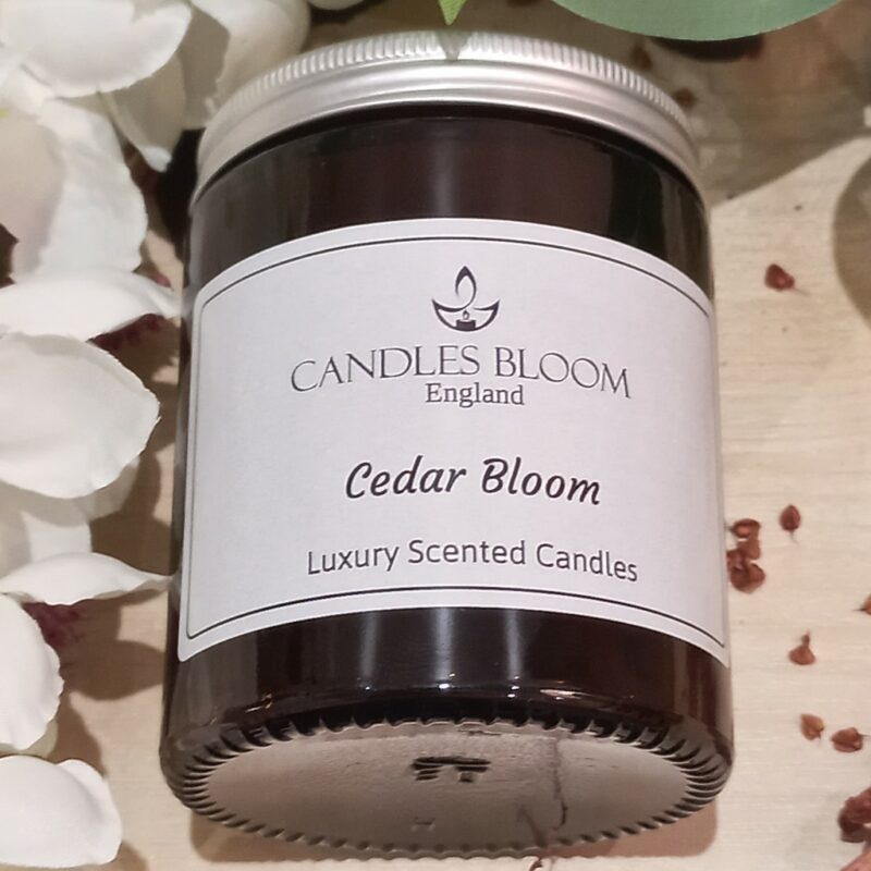 Cedar Bloom Scented Candle